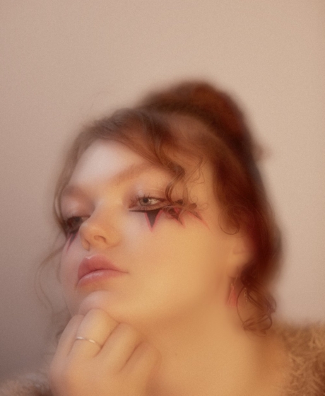 Romantic portrait shot with a liner makeup