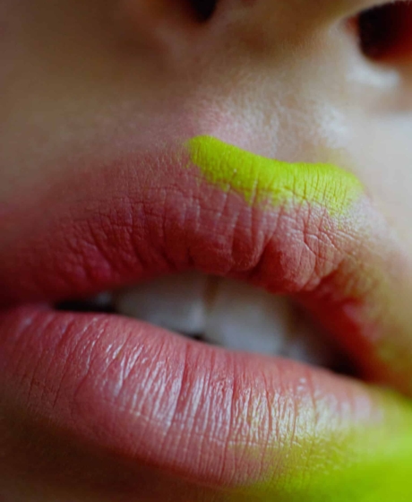 Neon yellow lips makeup
